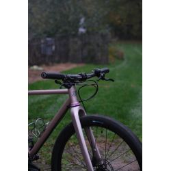 Vélo complet Exposition 211Cycles MR4 taille XS flat bar