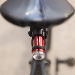 Lumière Arrière EXPOSURE Boost-R 3 Reakt Peloton